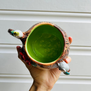 Happy Tree mug with Aussie friends