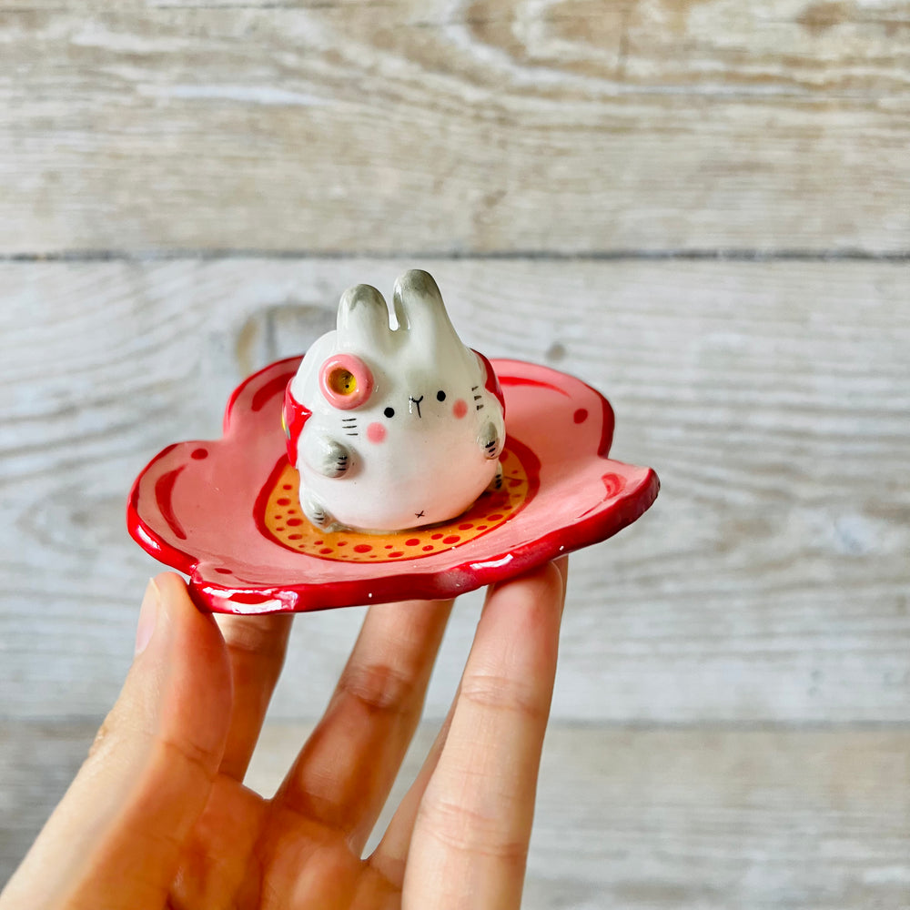 2 in 1 LNY flowery bunny vase/trinket dish, photo 1 of 6