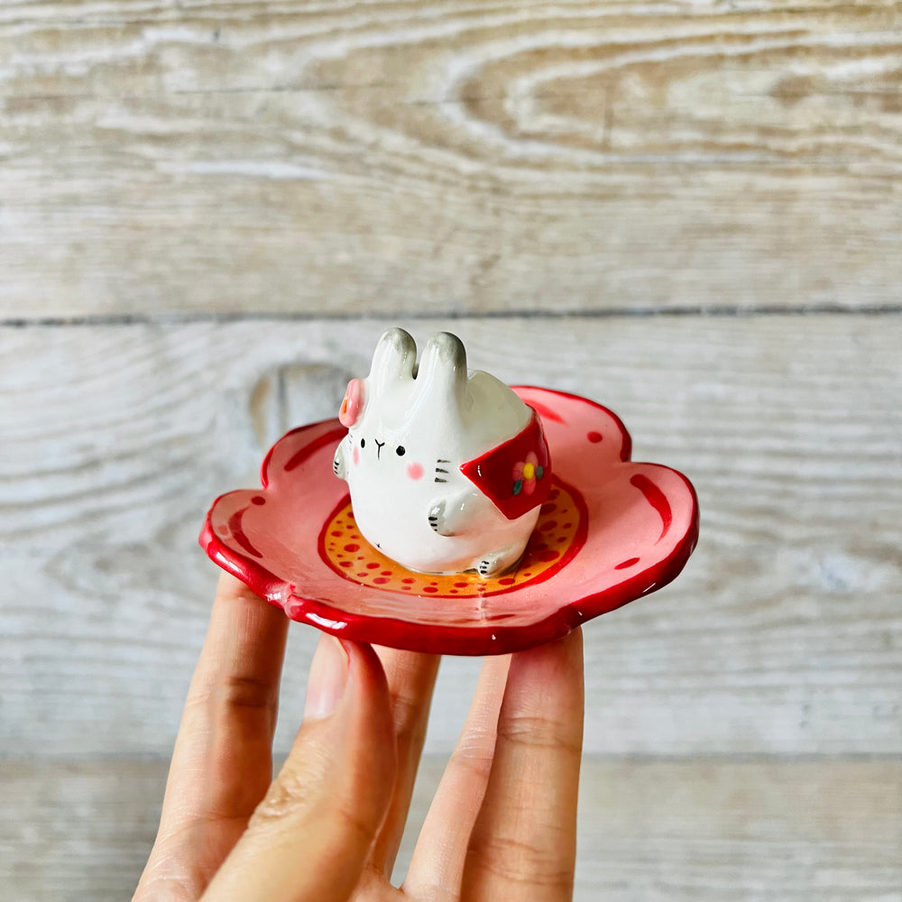 2 in 1 LNY flowery bunny vase/trinket dish, photo 3 of 6