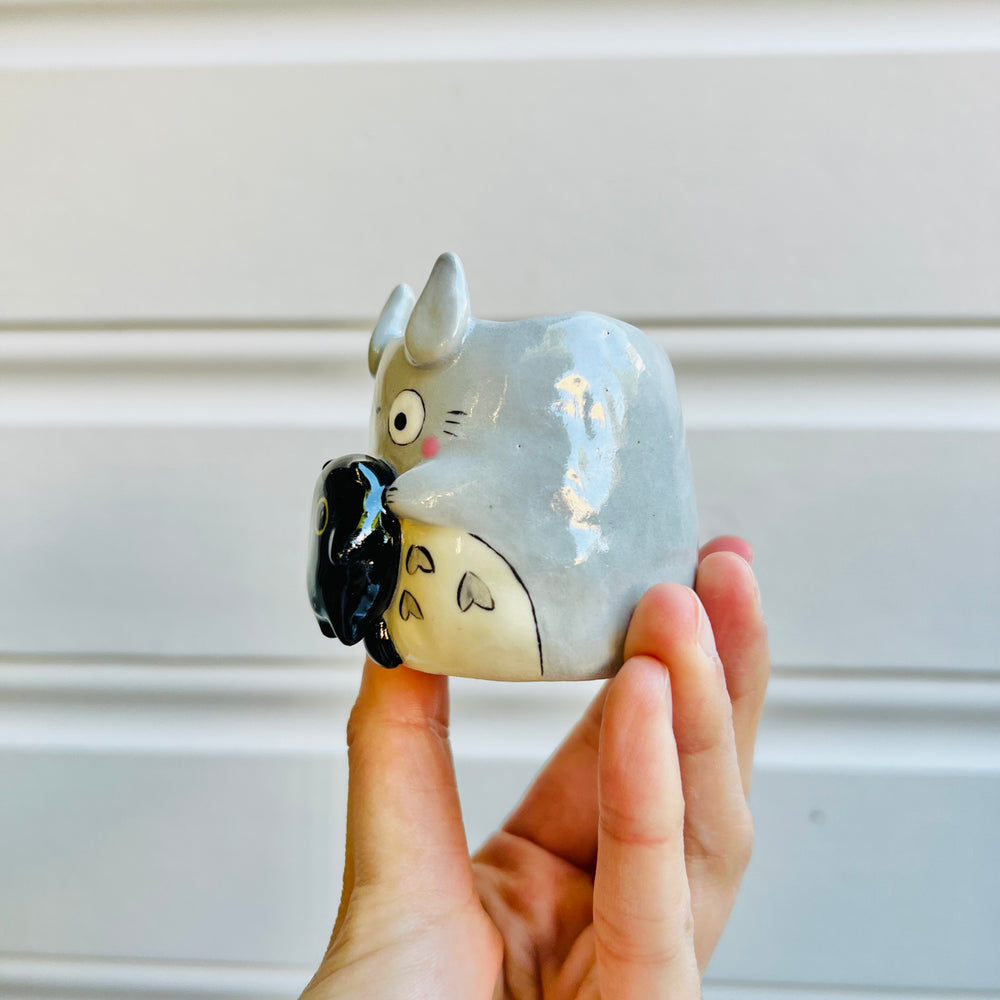 MINIS Totoro with black cat friend, photo 2 of 4