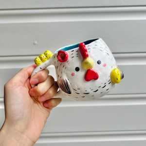 White chicken mug with chicks