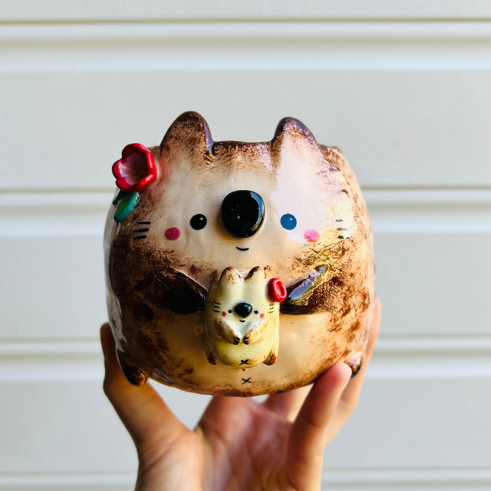 Flowery Quokka Pot with quokka baby, photo 1 of 5