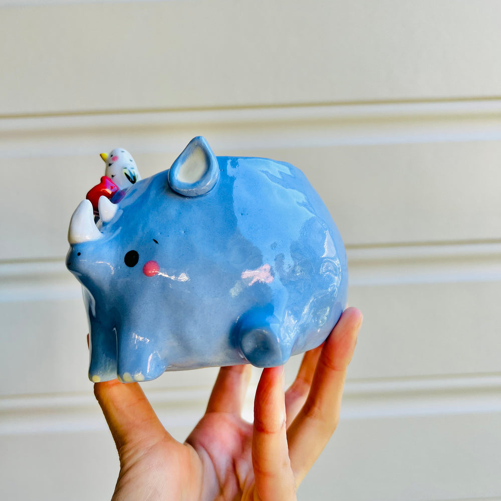 Rhino pot with egret friend, photo 3 of 5