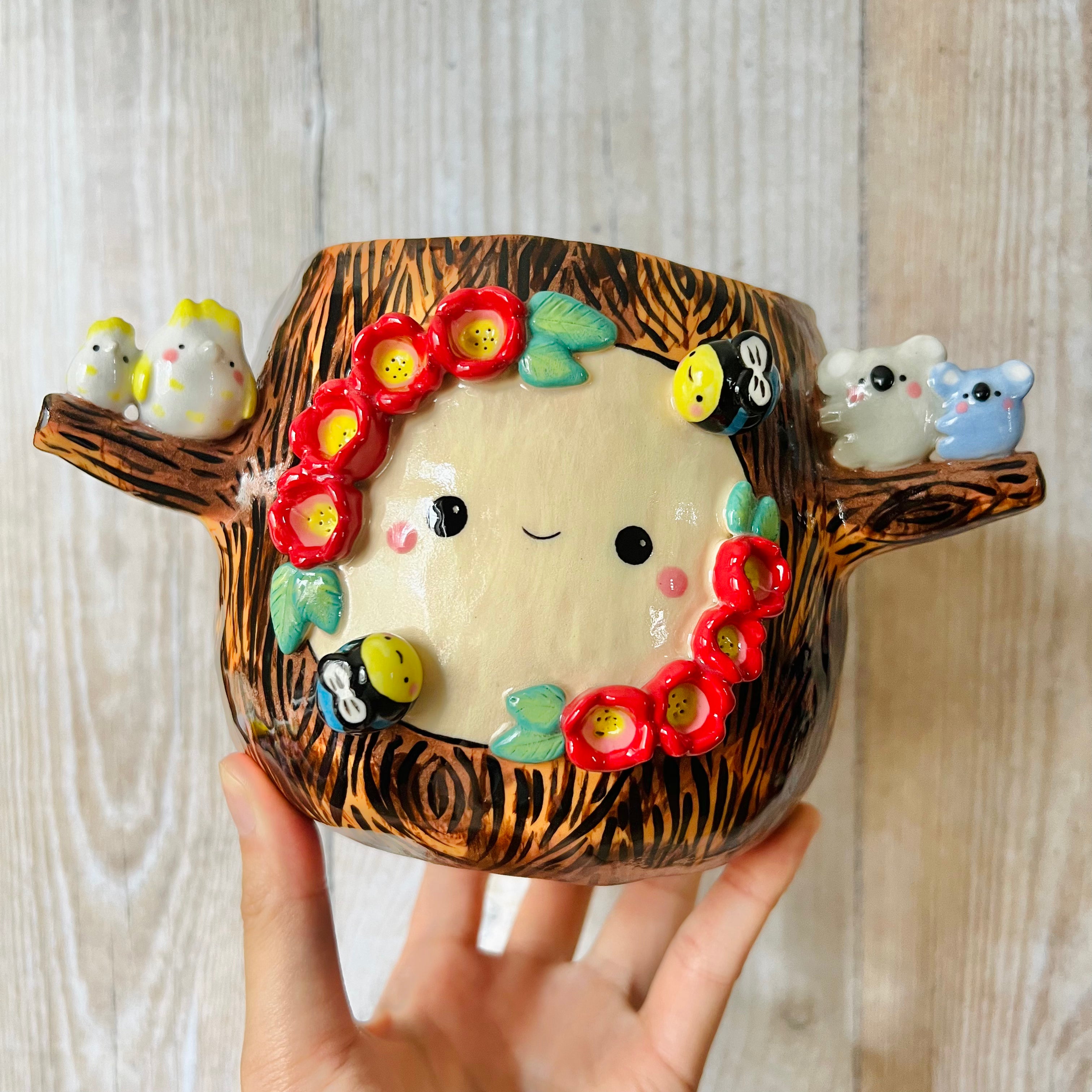 HAPPY TREE POT with Aussie animal friends