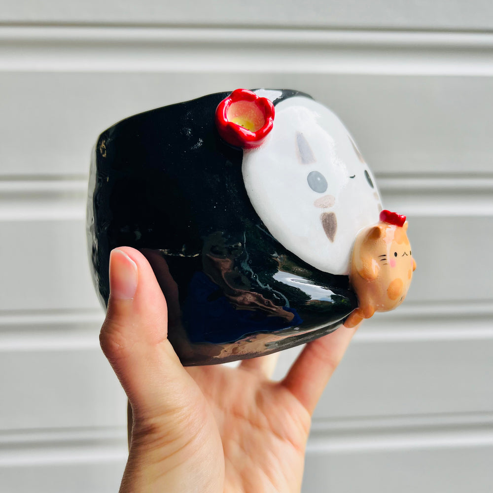 No Face pot with ginger cat friend, photo 2 of 6