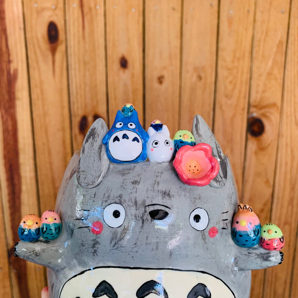 Totoro pot with Chibi Totoro and bird friends, photo 9 of 11