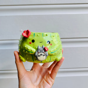 Flowery cactus pot with Totoro friend