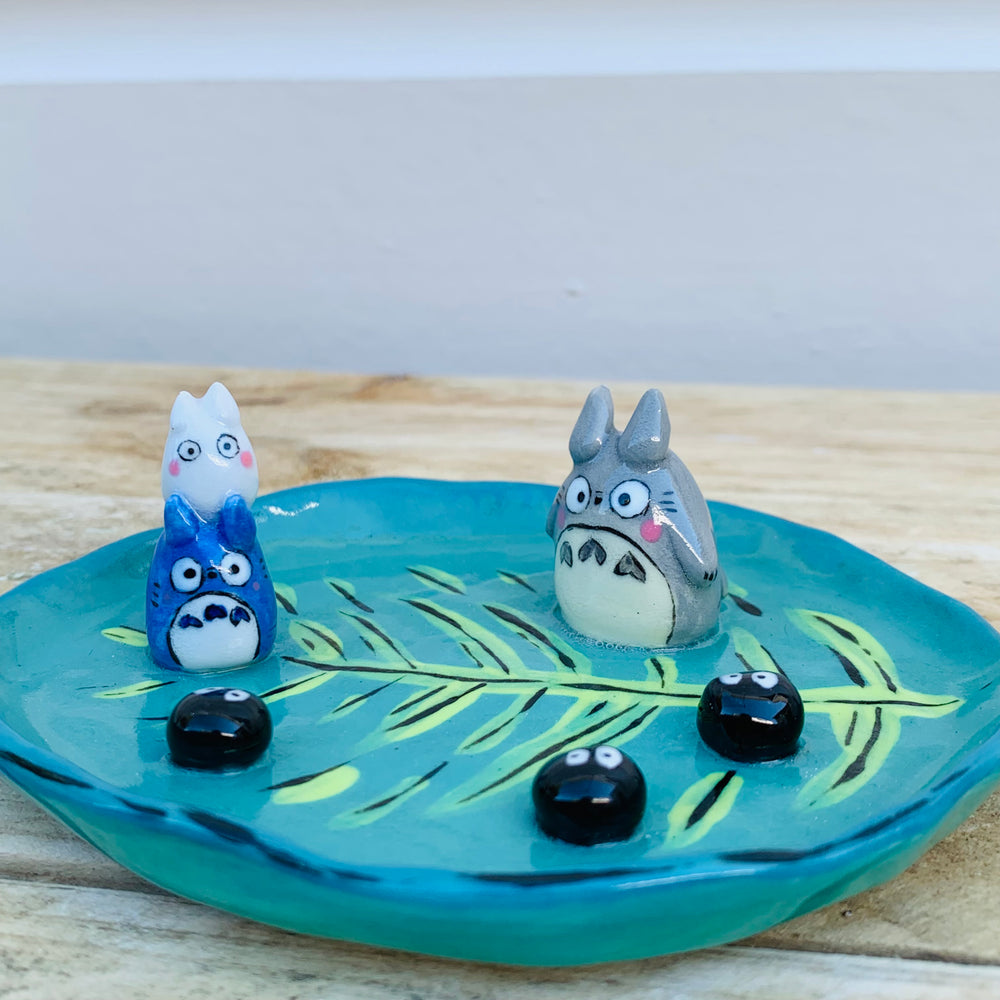 Totoro and friends leaf trinket dish, photo 3 of 9