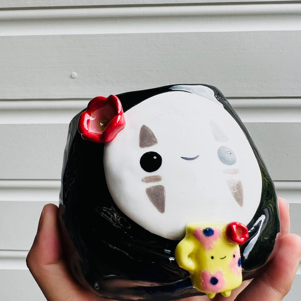No Face pot with yellow mug friend, photo 5 of 6