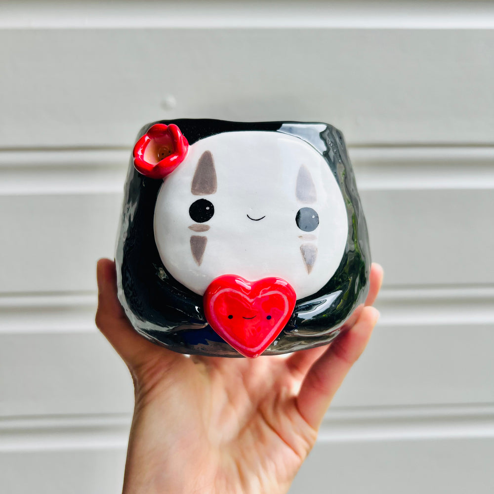 No Face pot with heart friend, photo 1 of 6
