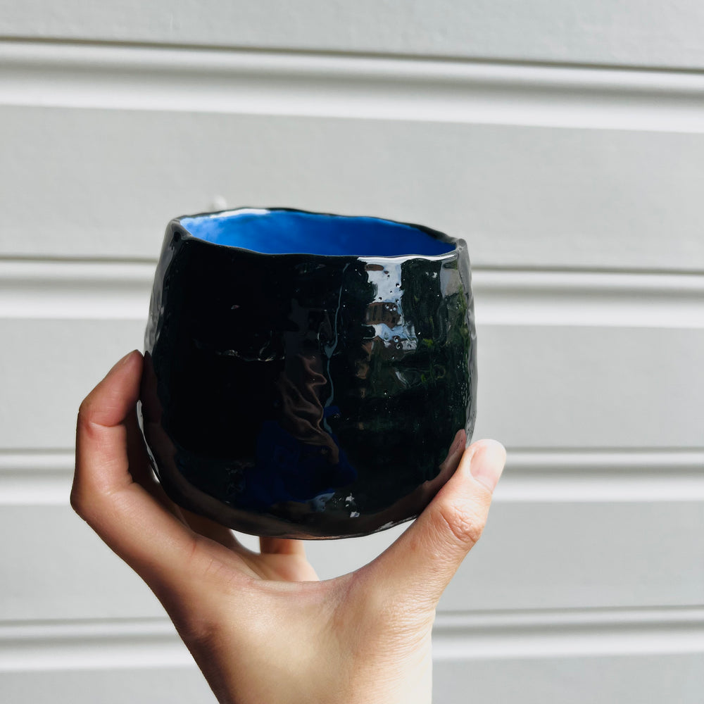 No Face pot with Bubble tea friend, photo 5 of 6