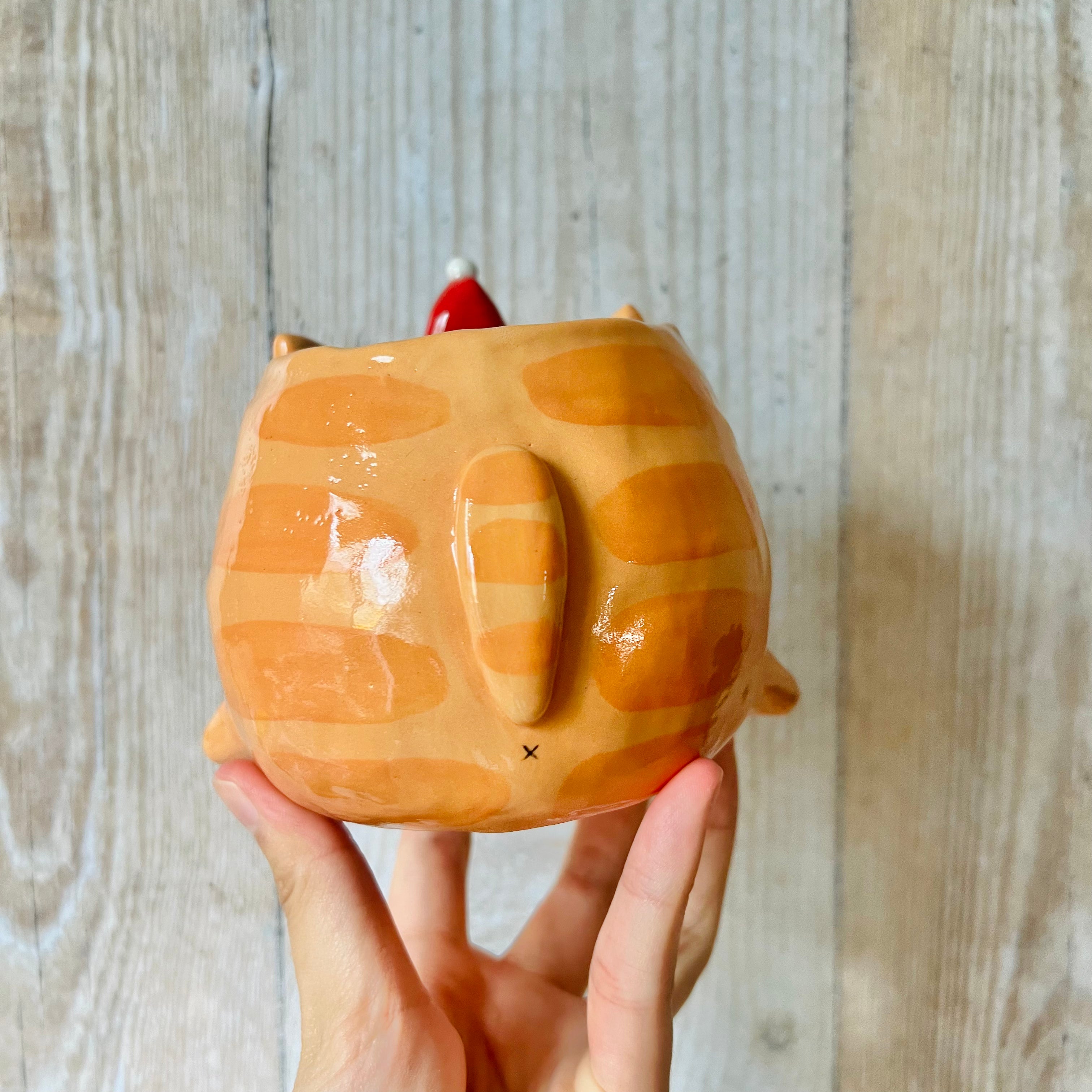 FESTIVE CAT POT with reindeer and snowman friend