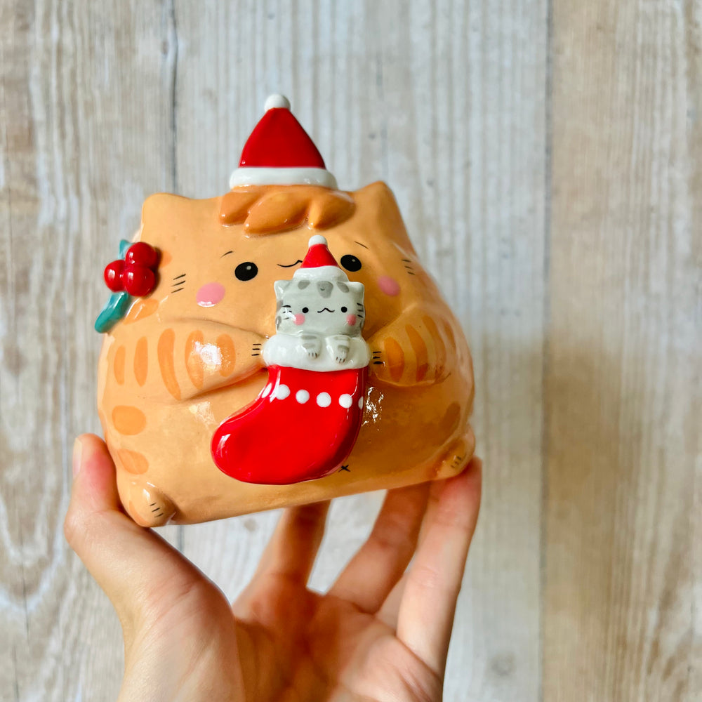 STOCKING GINGER CAT POT with grey cat baby, photo 6 of 6