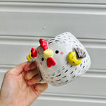 White chicken mug with chicks