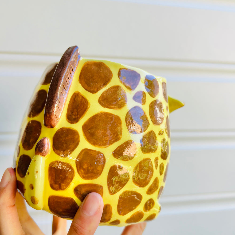 Giraffe pot, photo 4 of 5