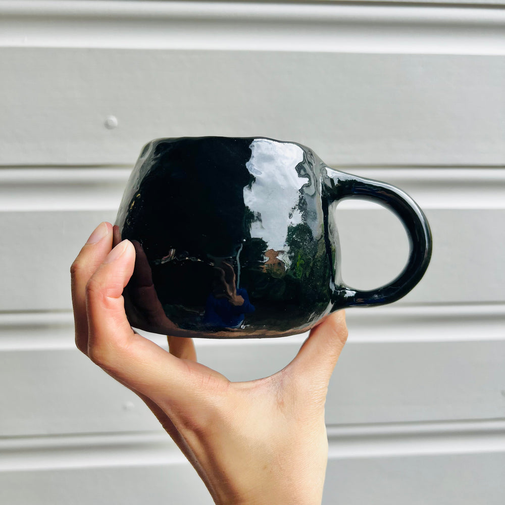 No Face mug with ginger cat friend, photo 5 of 6