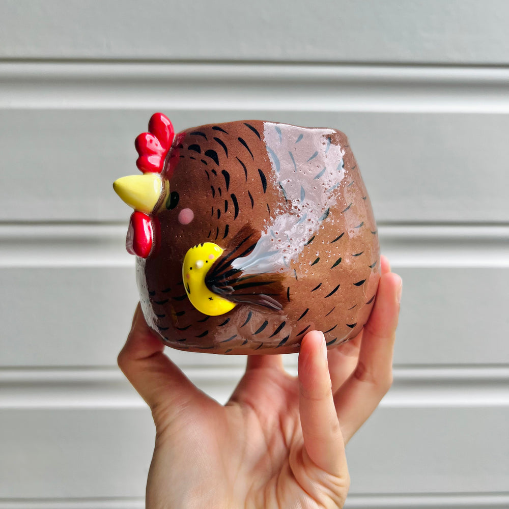 Brown chicken mug with chicks, photo 3 of 7