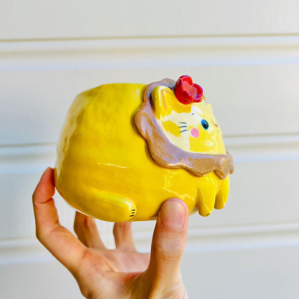 Lion pot, photo 2 of 5