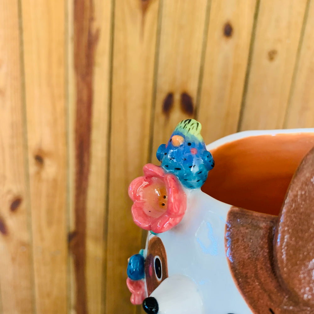 Spotty brown doggo pot with bird fam, photo 7 of 11