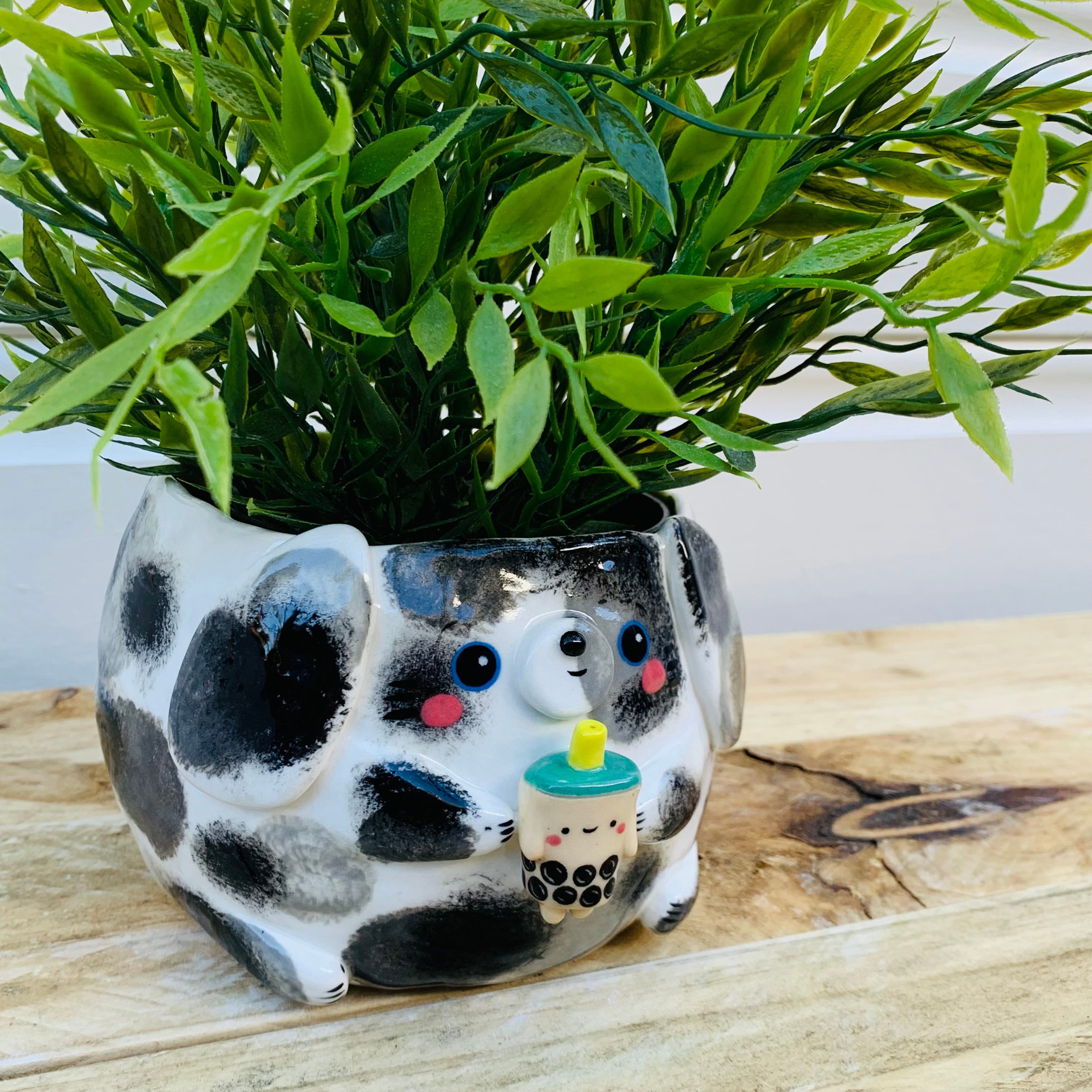 Spotty doggo with bubble tea friend planter