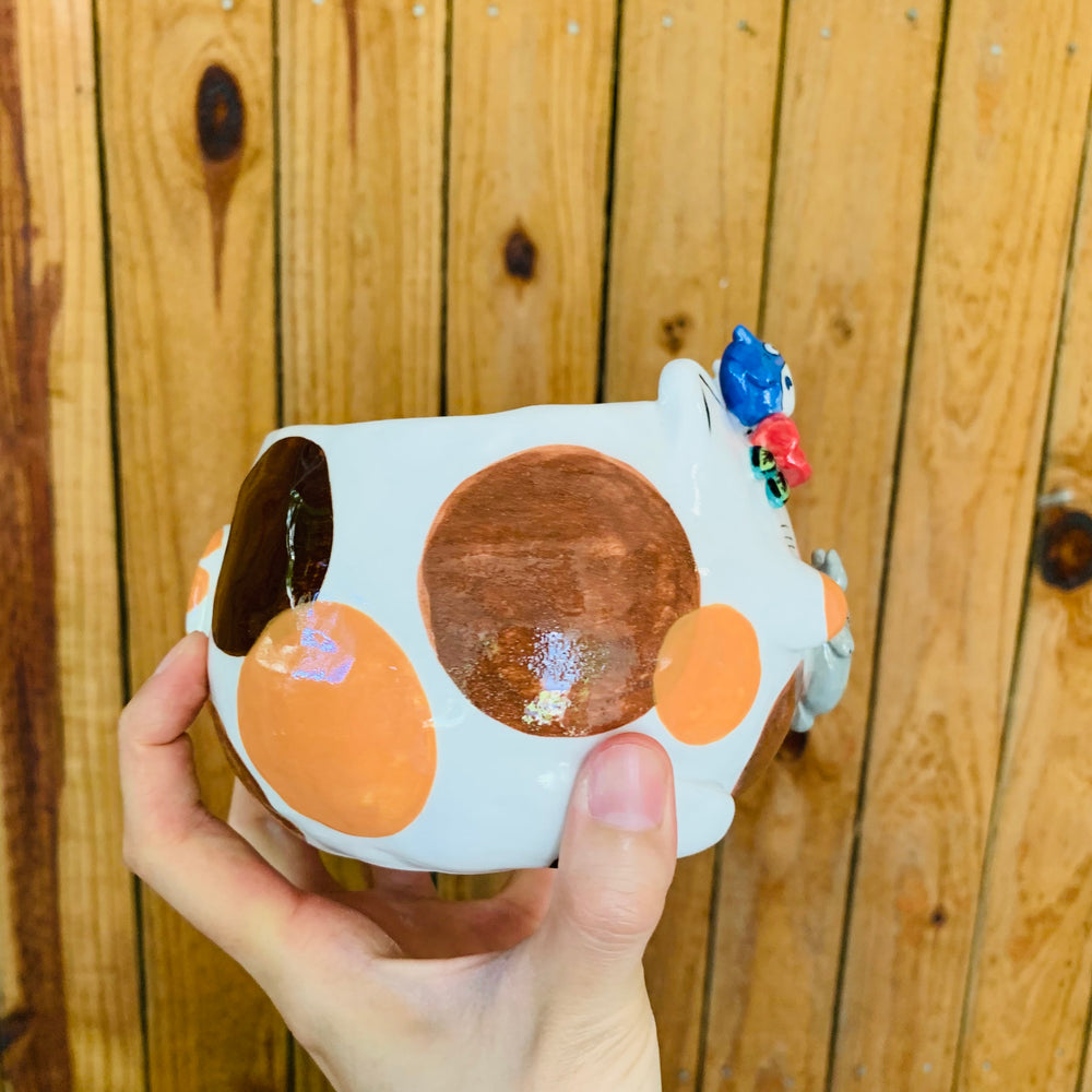 Flowery crown spotty cat pot with Totoro friends, photo 2 of 8