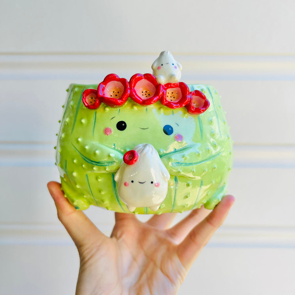 Flower crown cactus pot with dumpling friends