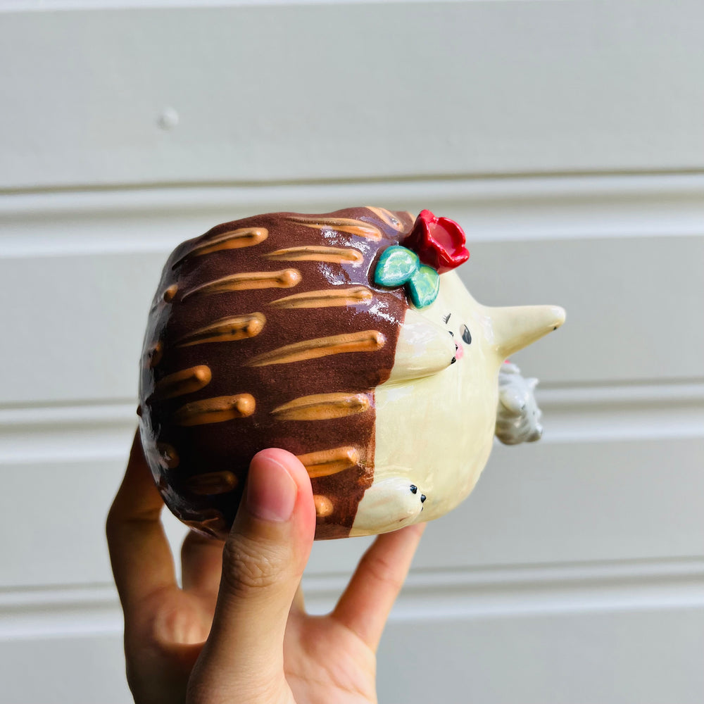 Flowery Echidna Pot with Puggle baby, photo 2 of 5