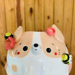 Cream spotty doggo pot with bee friends