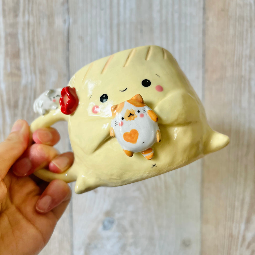 DUMPLING MUG with cat friends, photo 7 of 9