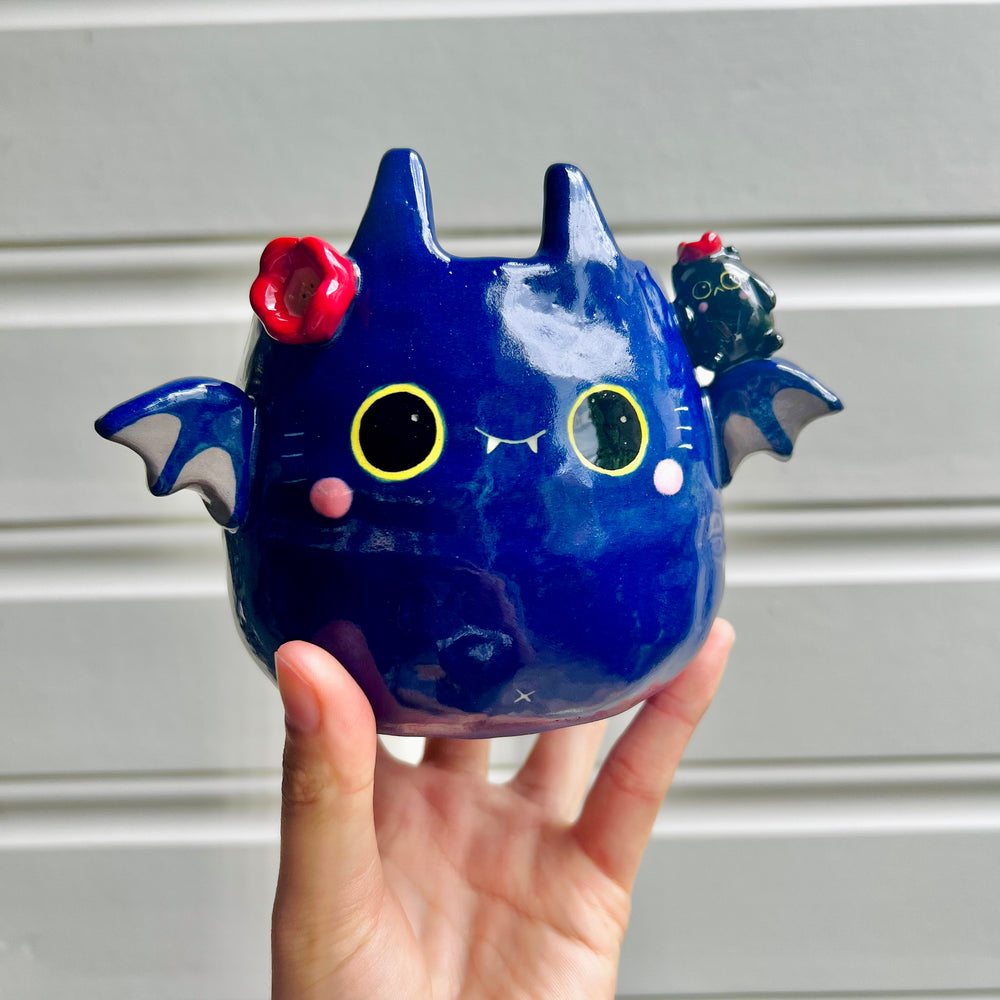 Halloween bat pot with black cat friend, photo 6 of 7