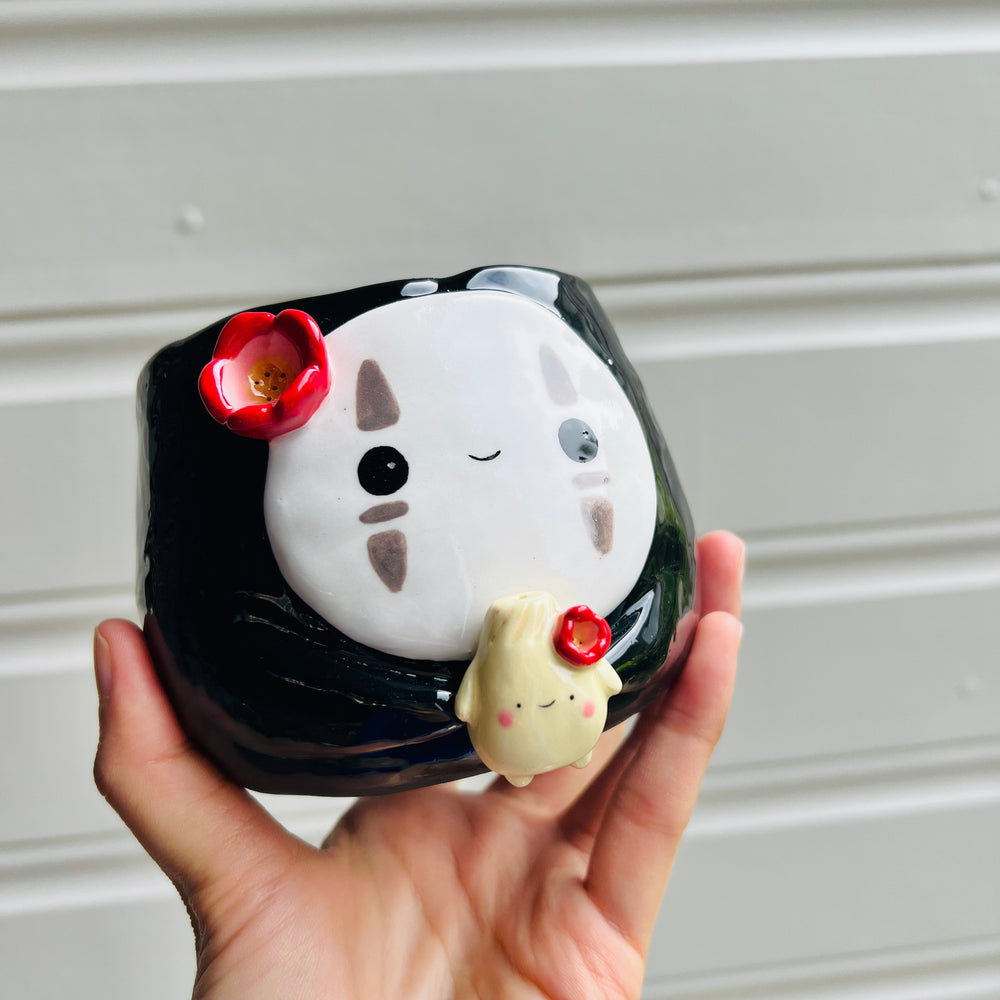 No Face pot with dumpling friend, photo 6 of 6