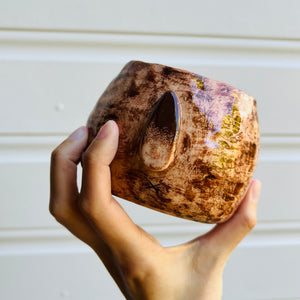 Flowery Quokka pot with quokka baby