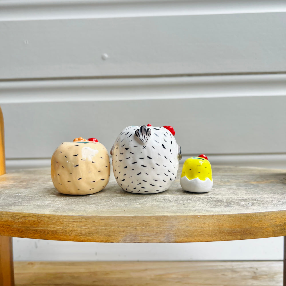 Chicken family vase set, photo 4 of 6
