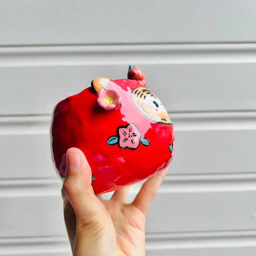 DARUMA Tiger pot with mandarin friend, photo 2 of 5
