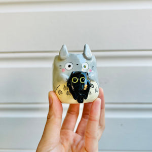 MINIS Totoro with black cat friend