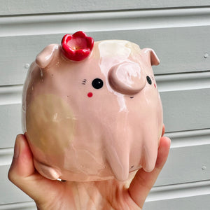 Flowery pig pot