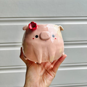 Flowery pig pot