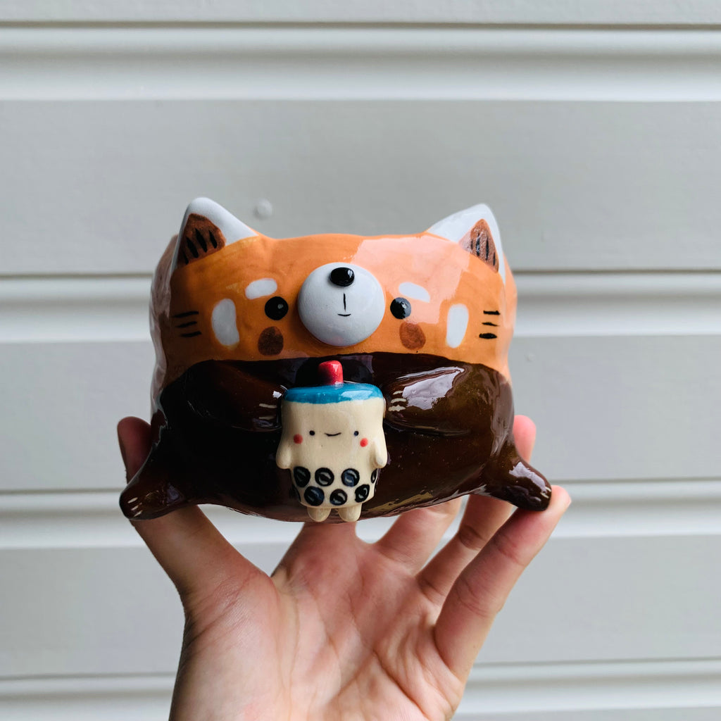 Red panda pot with bubble tea friend