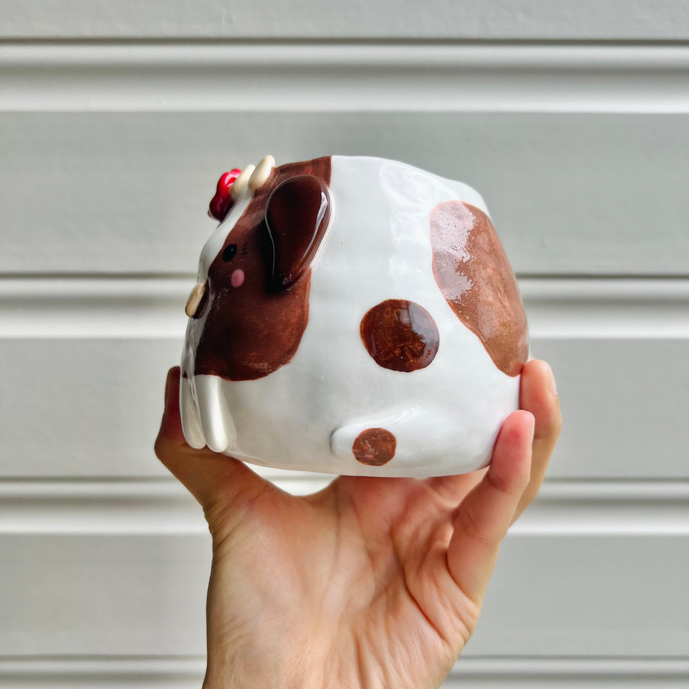 Flowery goat pot, photo 3 of 7