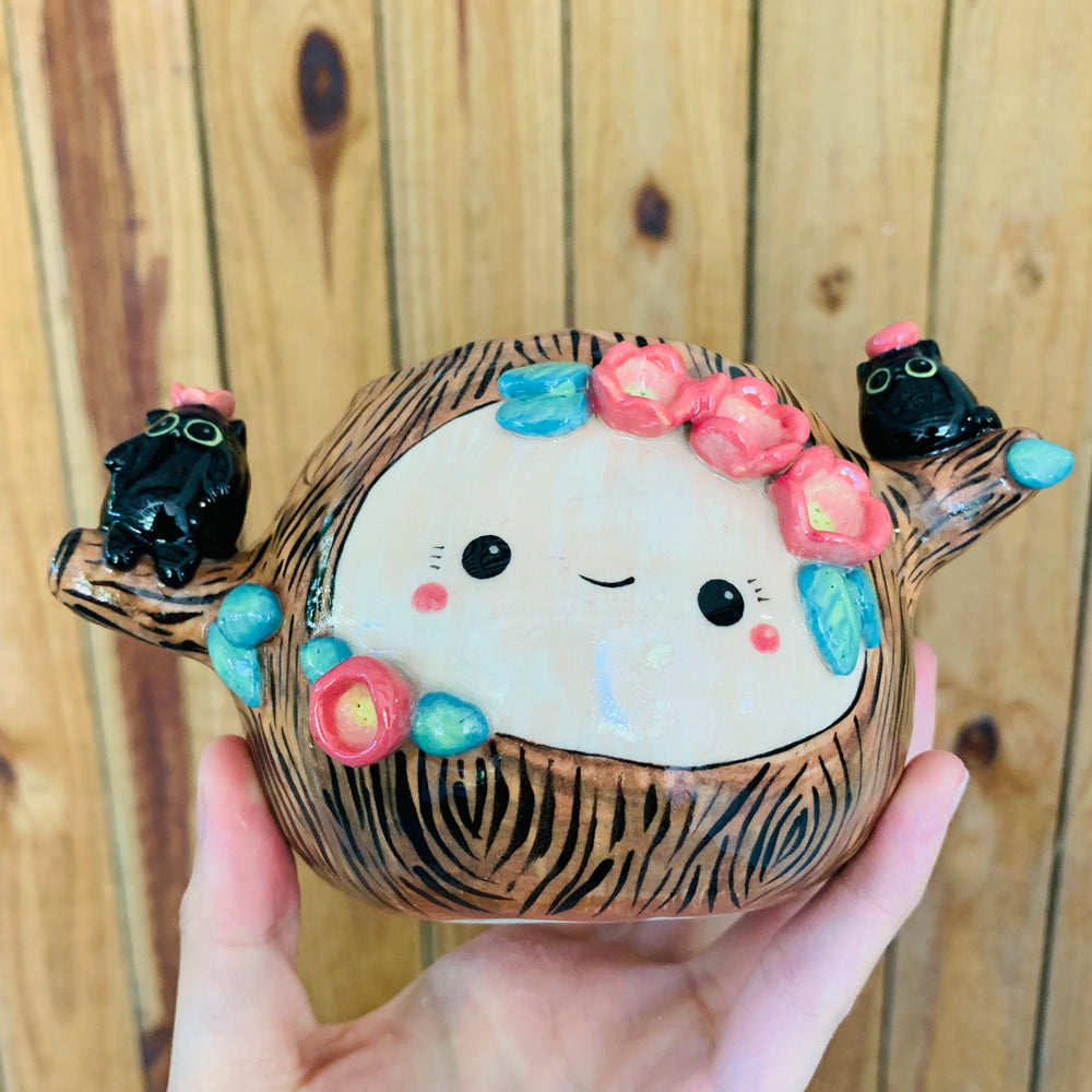 Happy tree pot with black cat friends, photo 7 of 10