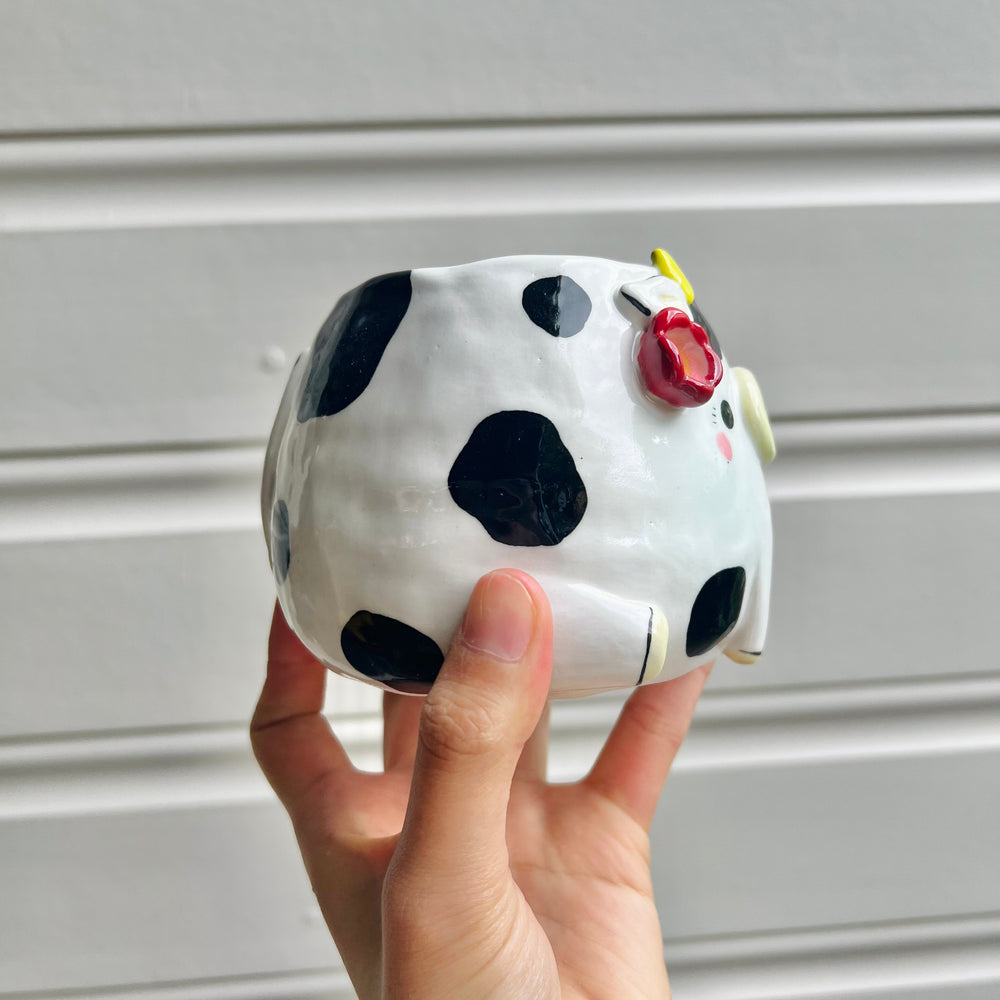 Flowery cow pot, photo 2 of 7