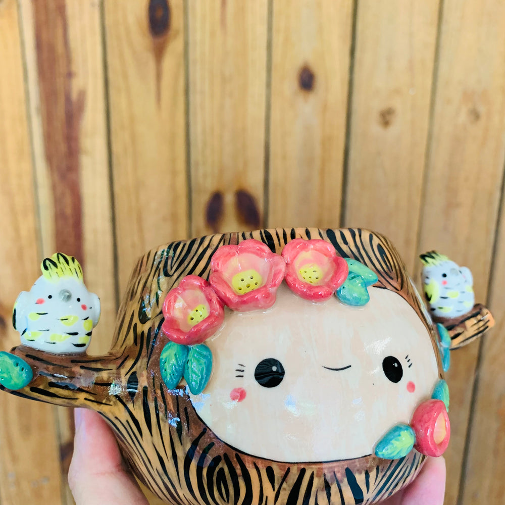 Happy tree pot with cockatoo friends, photo 7 of 8