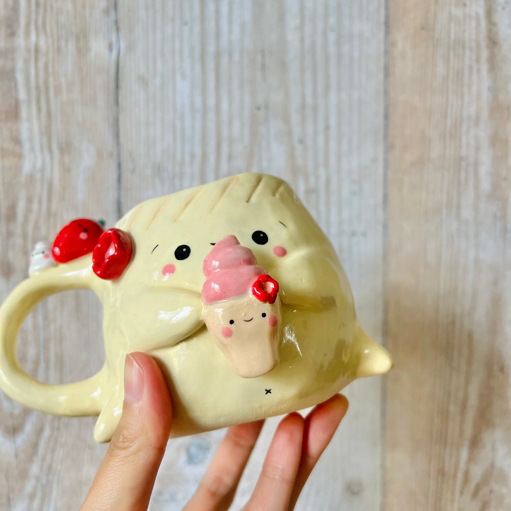 DUMPLING MUG with strawberry and cream ice cream friends, photo 7 of 8