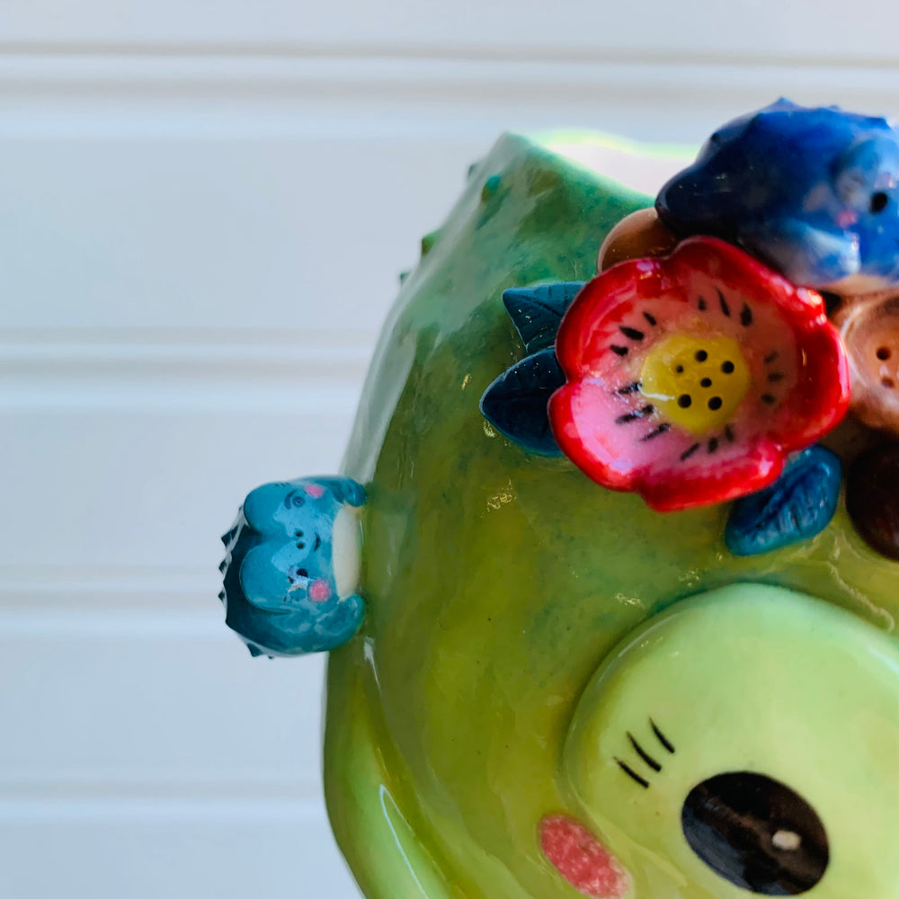 Flowery frog queen pot with baby frogs, photo 4 of 16