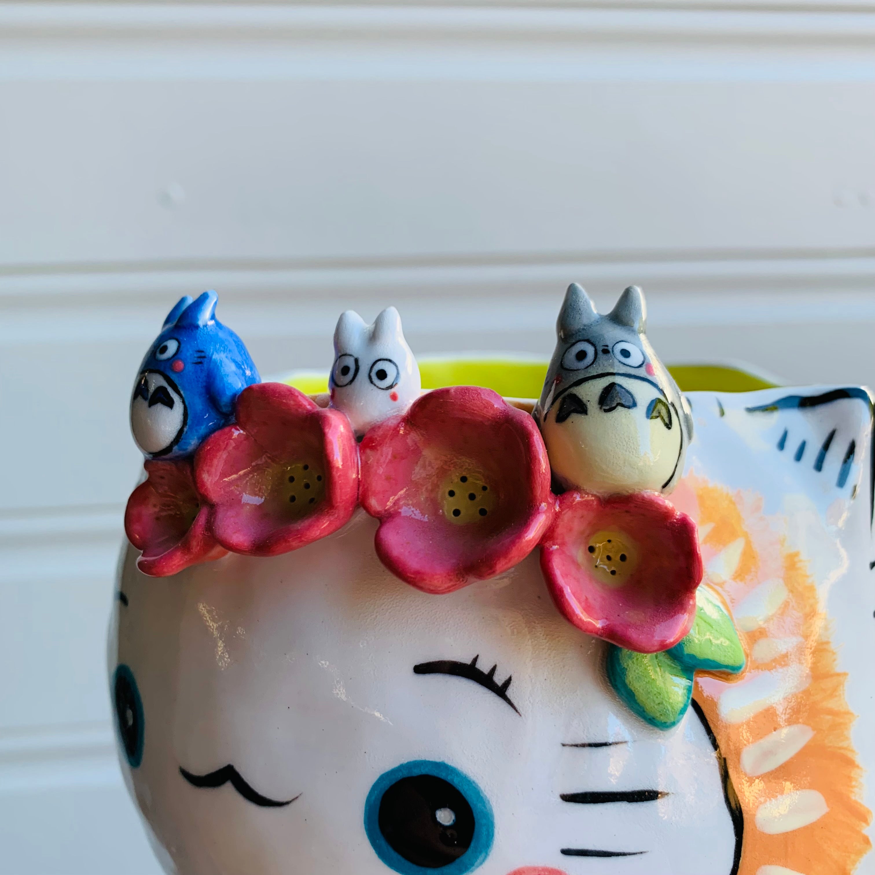 Flowery Ginger kitty head with Totoro friends