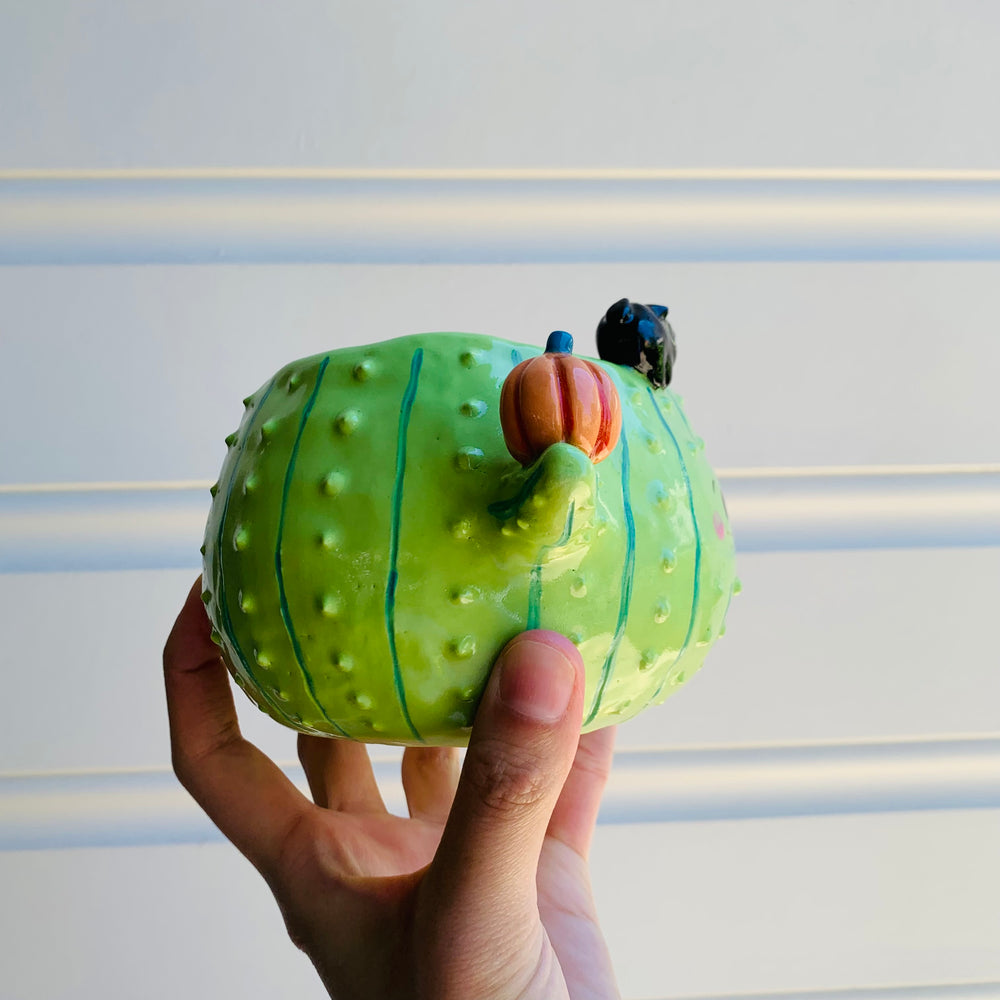 Pumpkin cactus pot with black cat friends, photo 4 of 7