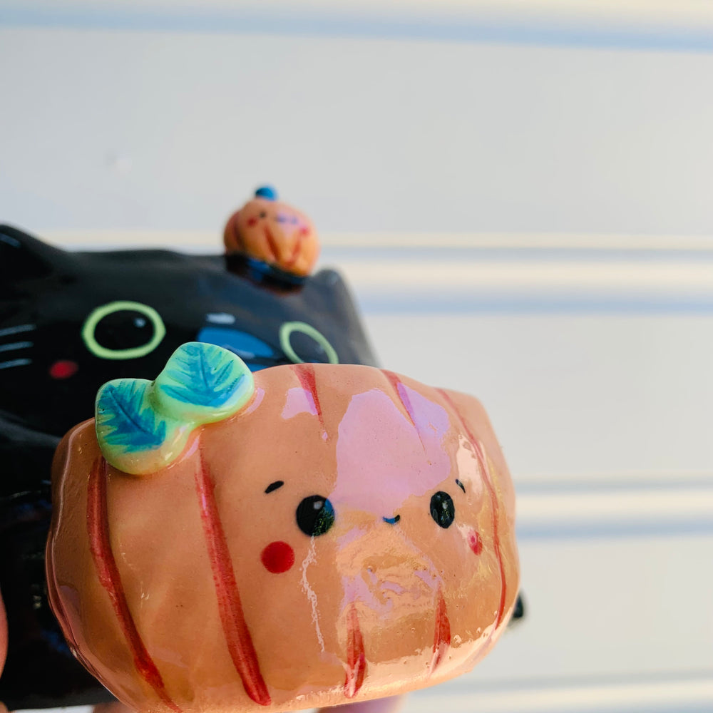 2 in 1 Halloween black cat with pumpkin friends planter, photo 2 of 7