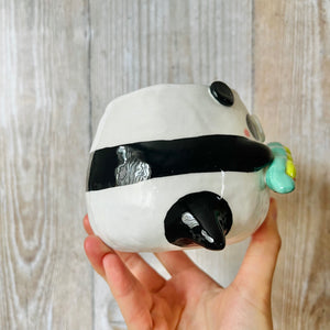 PANDA POT with peas in a pod friend