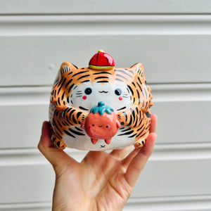 Tiger pot with mandarin friend