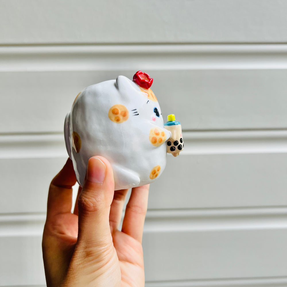Ginger cat vase with bubble tea friend, photo 2 of 5